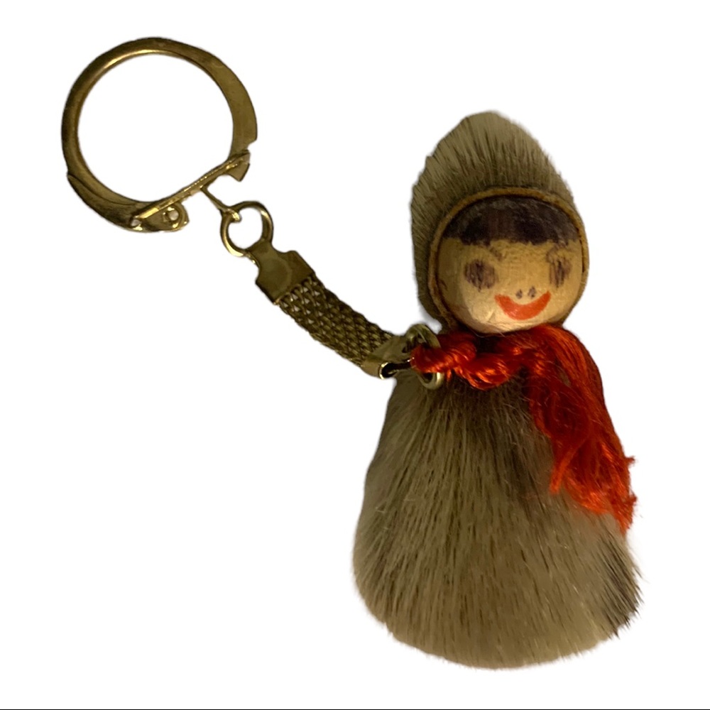 VTG Genuine Eski-Seal Fur Figurine Newfoundland Canada Eskimo Keychain